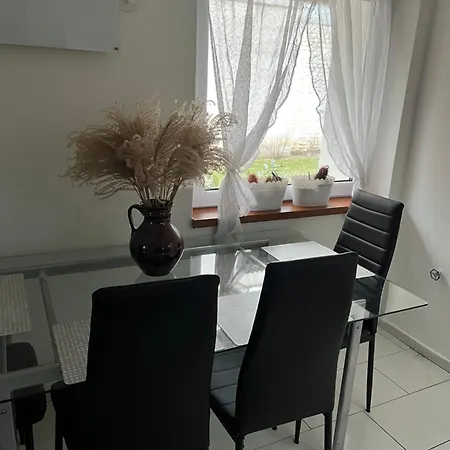 Apartamento Na Lípové V Hlohovci *