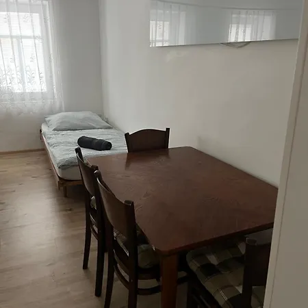 Na Lípové V Hlohovci Hlohovec